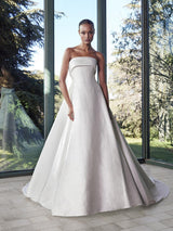 PRONOVIAS 2026 | SKIES