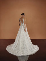 PRONOVIAS 2025 | NETHRA