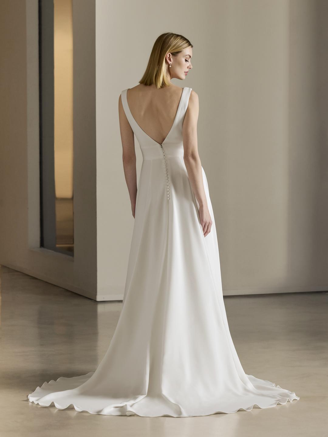 PRONOVIAS 2026 | CAMMERON
