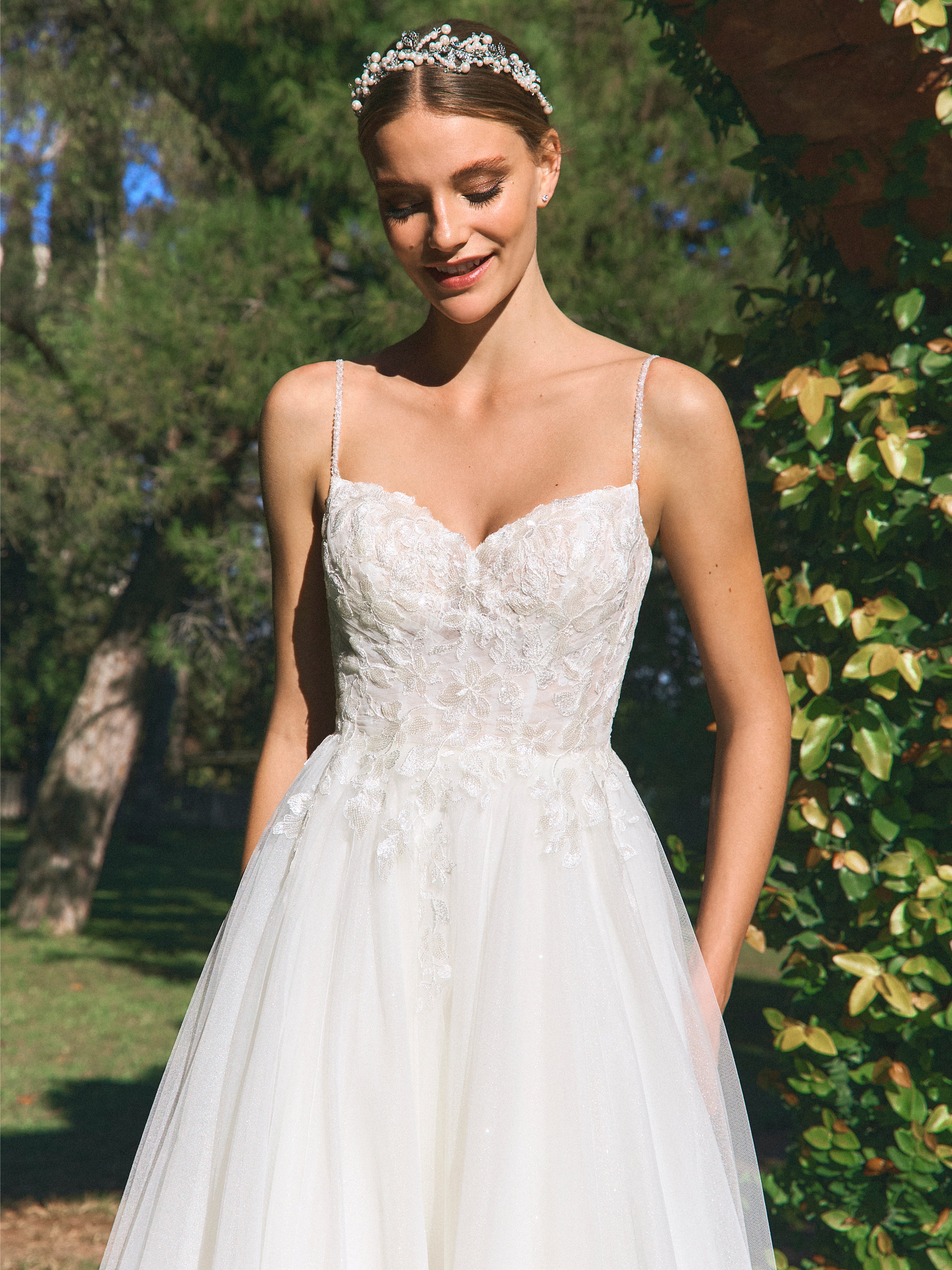 WHITE ONE 2026 | CANTA