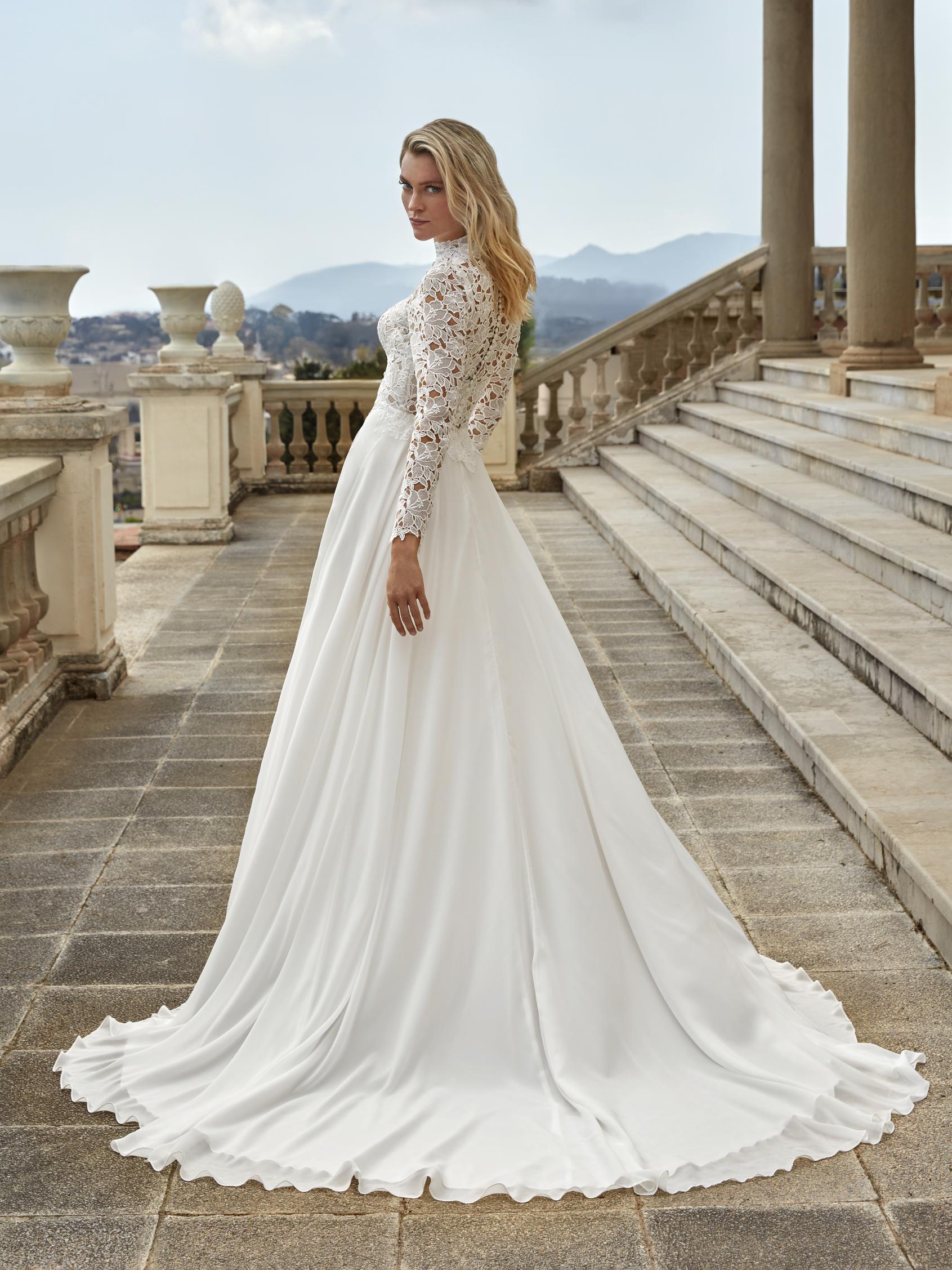 PRONOVIAS | ELONIA