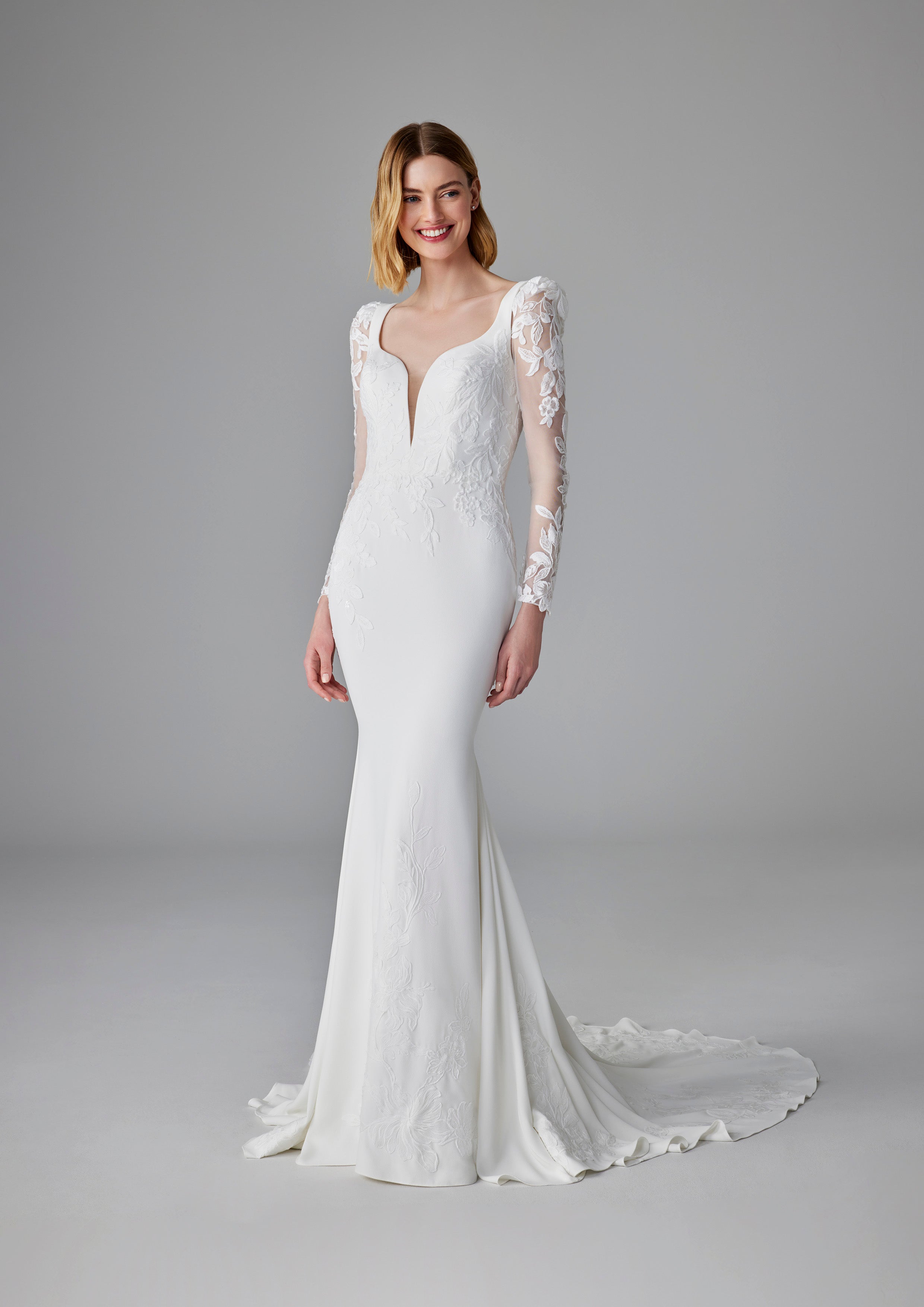 PRONOVIAS 2025 | ENCHANT