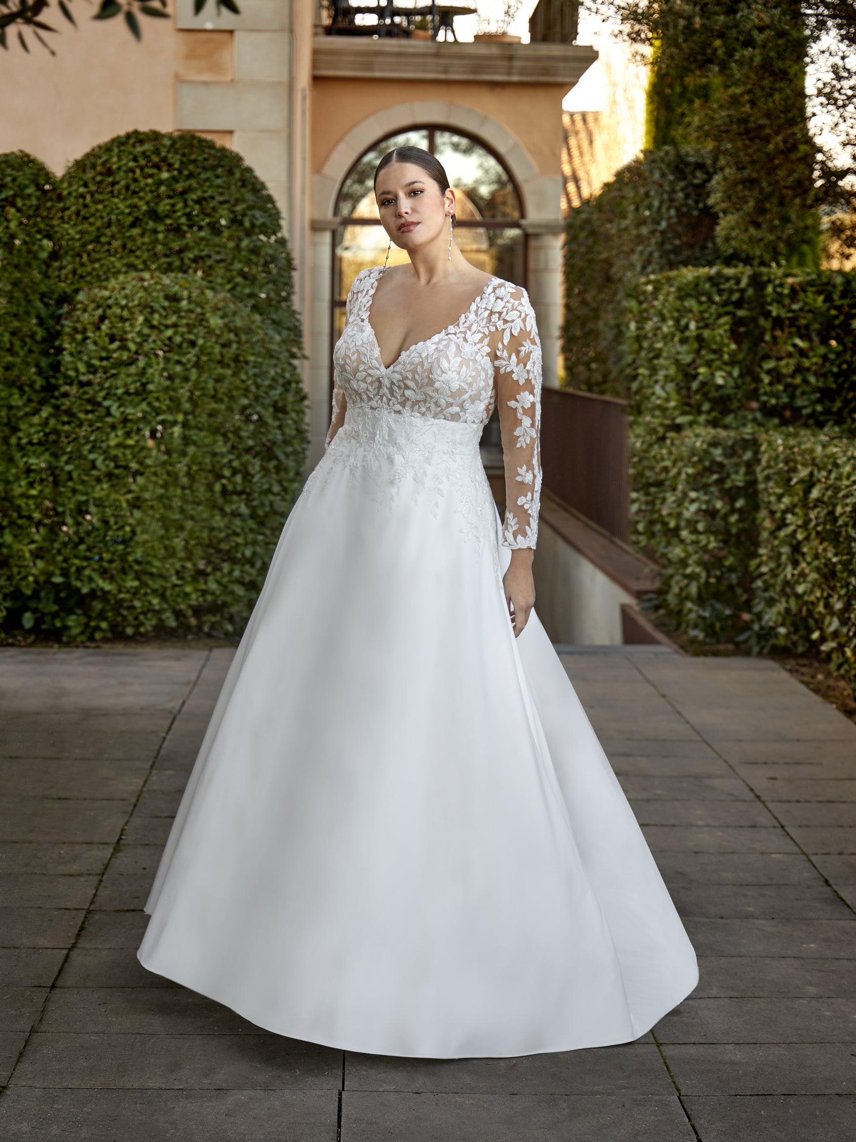 WHITE ONE | KLEONE