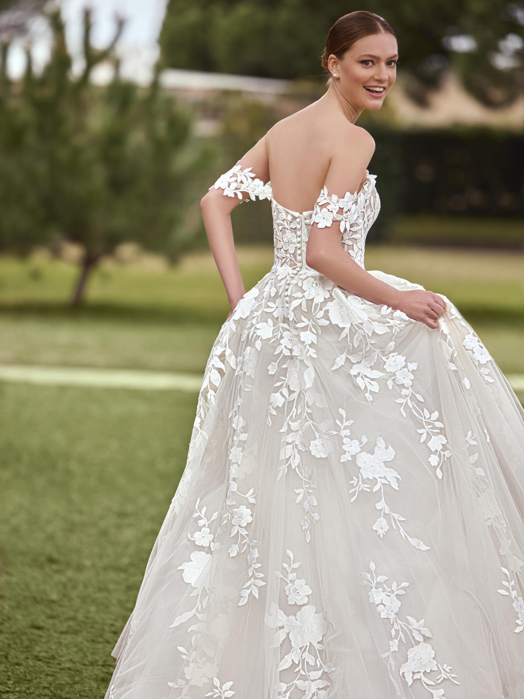PRONOVIAS | SYBIL