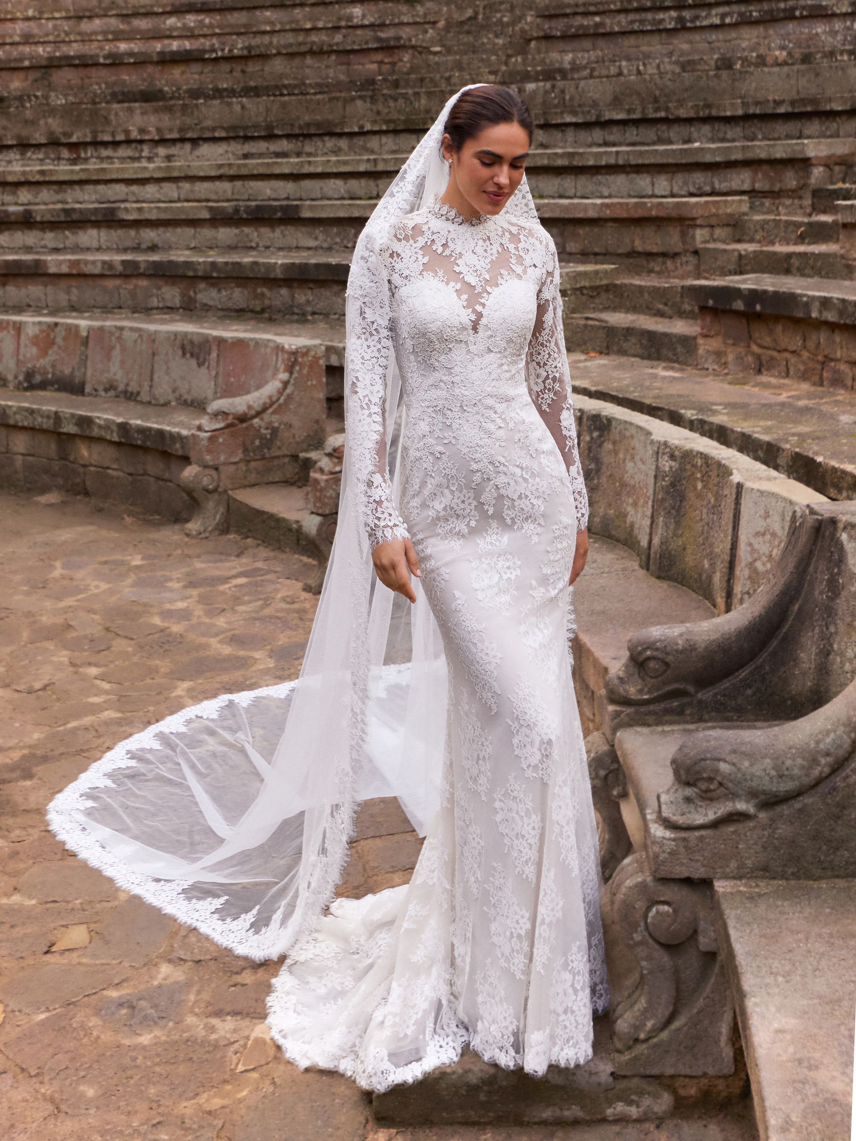 PRONOVIAS | BAIES