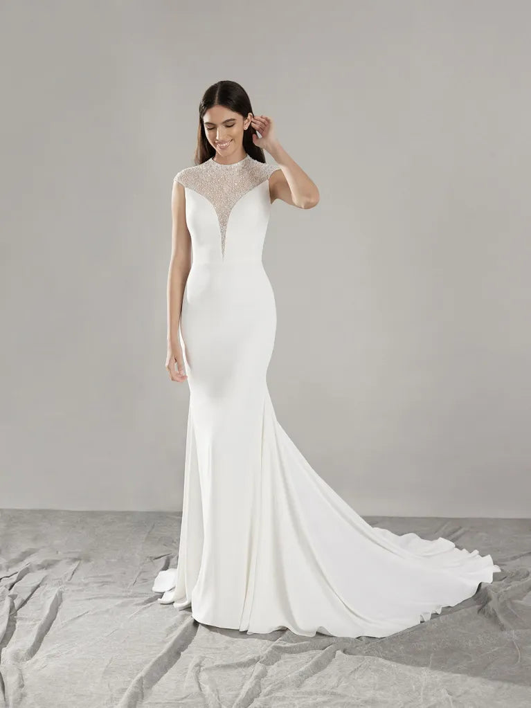 PRONOVIAS 2025 | HONORE