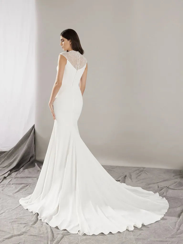 PRONOVIAS 2025 | HONORE